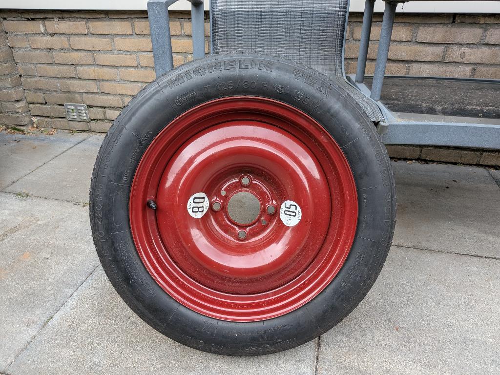 Reservewiel Crossland / C3Aircross / 2008, Ophalen, 15 inch, Overige, Banden en Velgen