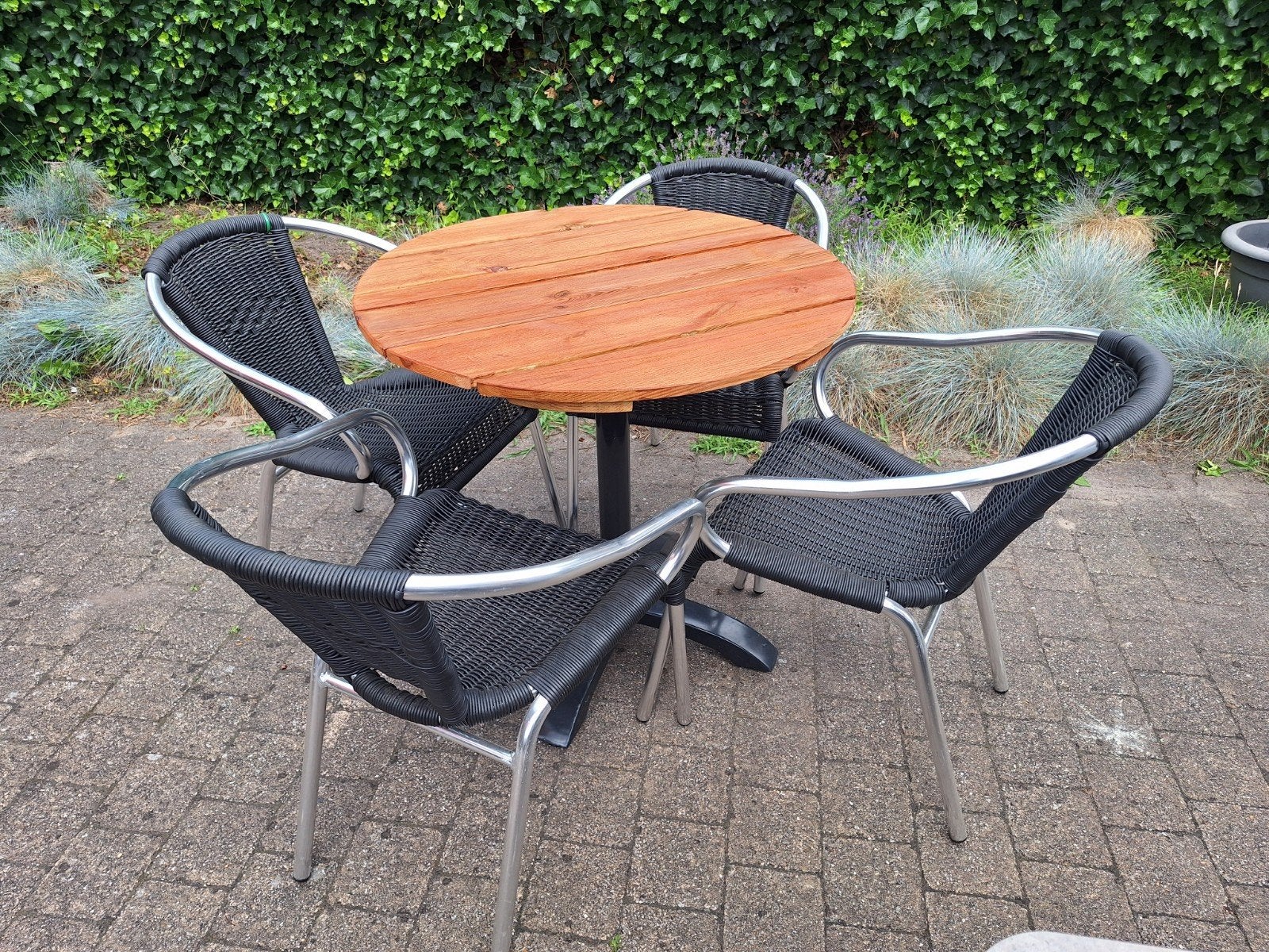 13 terrastafels en 42 terrasstoelen cannet als nieuw, Ophalen, Zo goed als nieuw, Rechthoekig, Teakhout