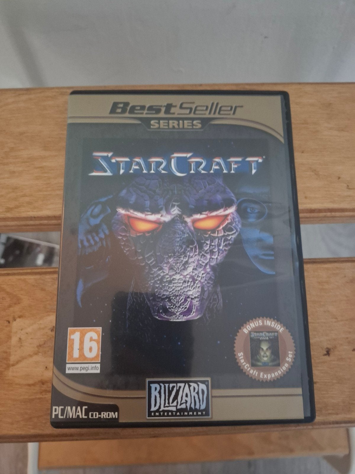 StarCraft PC/MAC CD-ROM - BestSeller Series, Online, 1 speler, Ophalen of Verzenden, Zo goed als nieuw