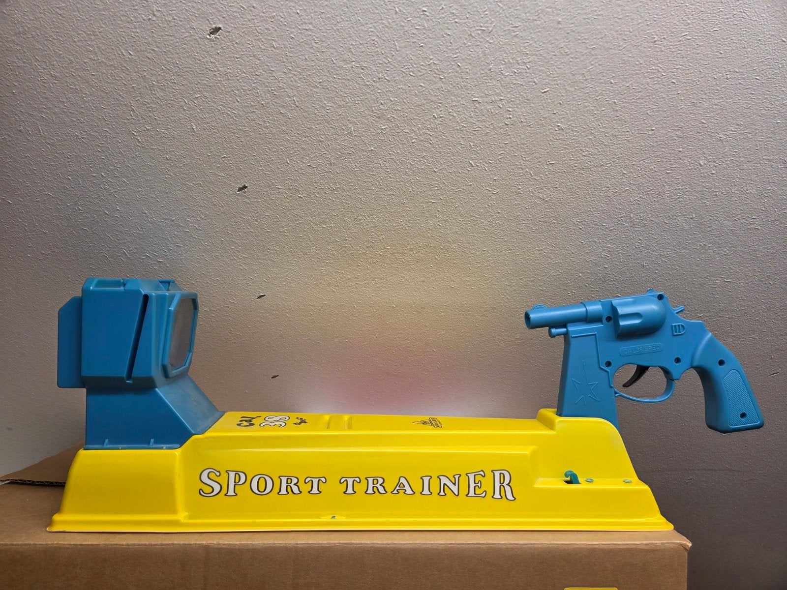 Vintage Sport Trainer Schietspel met Pistool, Ophalen of Verzenden, Gebruikt