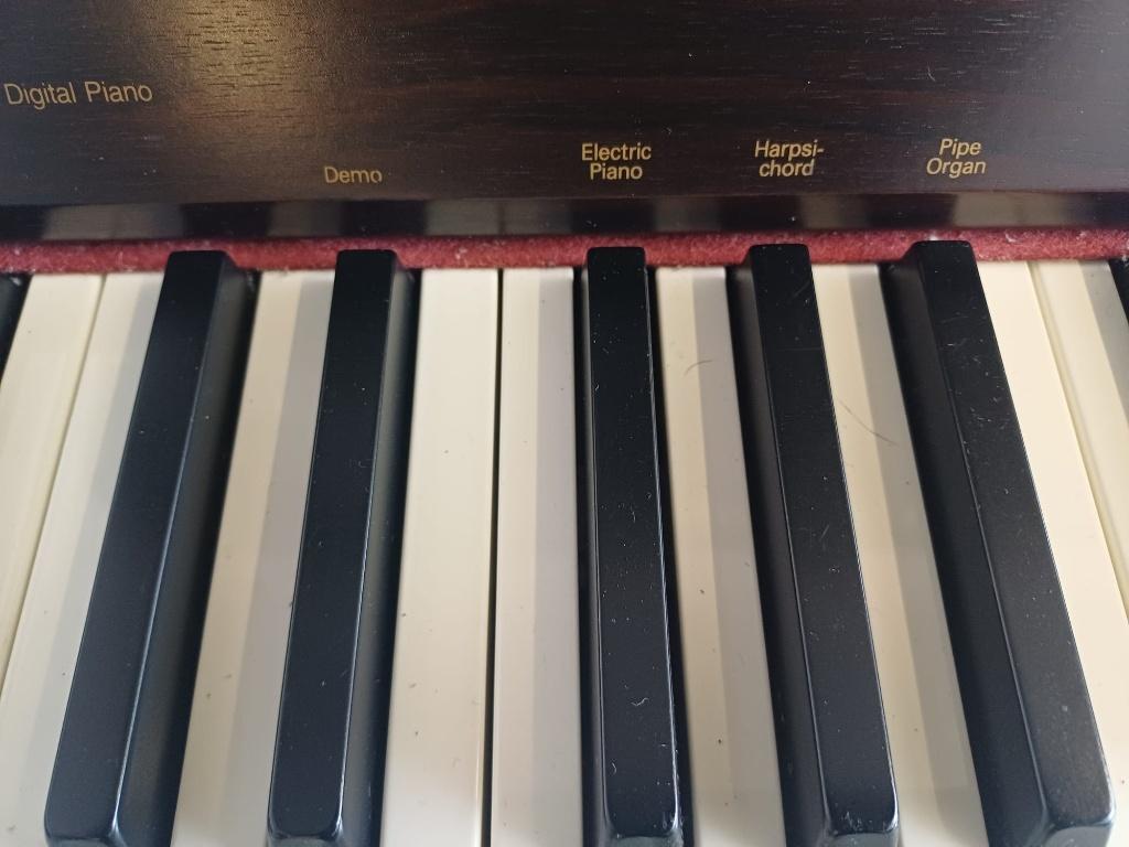 Digitale Piano – Inclusief Kruk & Bezorging, Gebruikt, Bruin, ., Ophalen of Verzenden