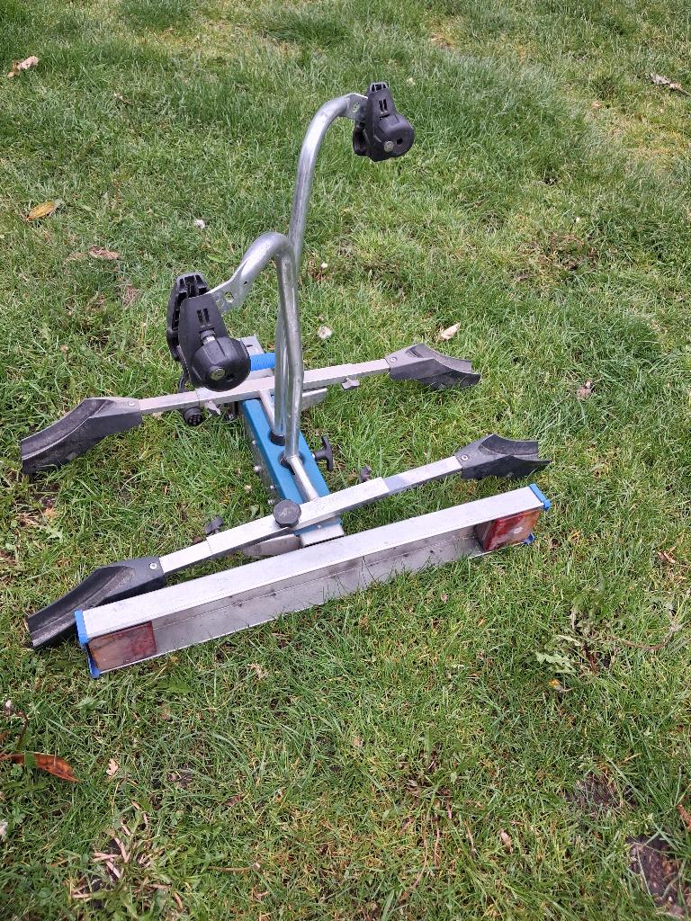 Fietsdrager, Ophalen, 2 fietsen, Gebruikt, Trekhaakdrager
