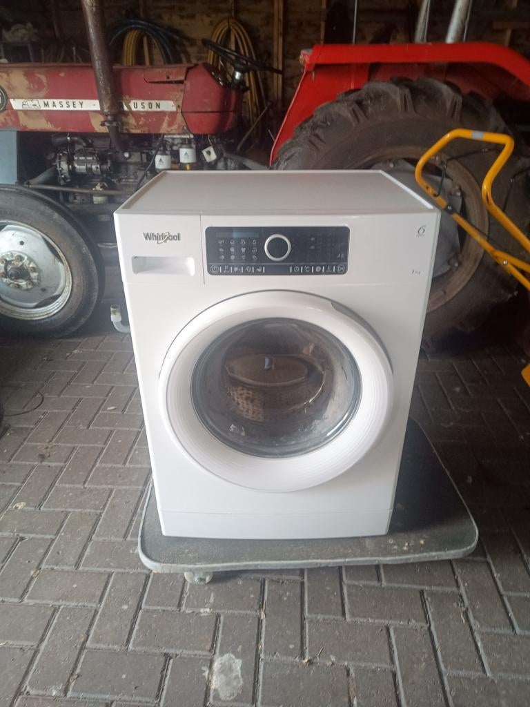 Whirlpool wasmachine uit 2022, Witgoed en Apparatuur, Wasmachines, 6 tot 8 kg, Ophalen, Zo goed als nieuw, Voorlader