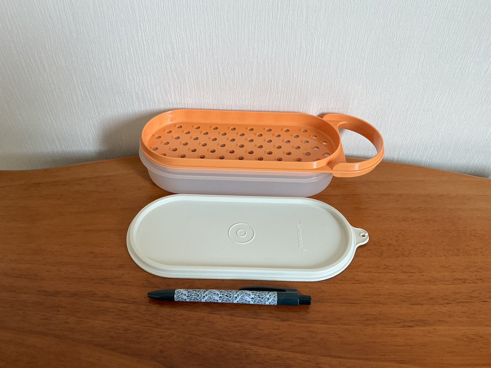 Tupperware Raspaardje Rasp met bakje en deksel., Ophalen of Verzenden, Zo goed als nieuw
