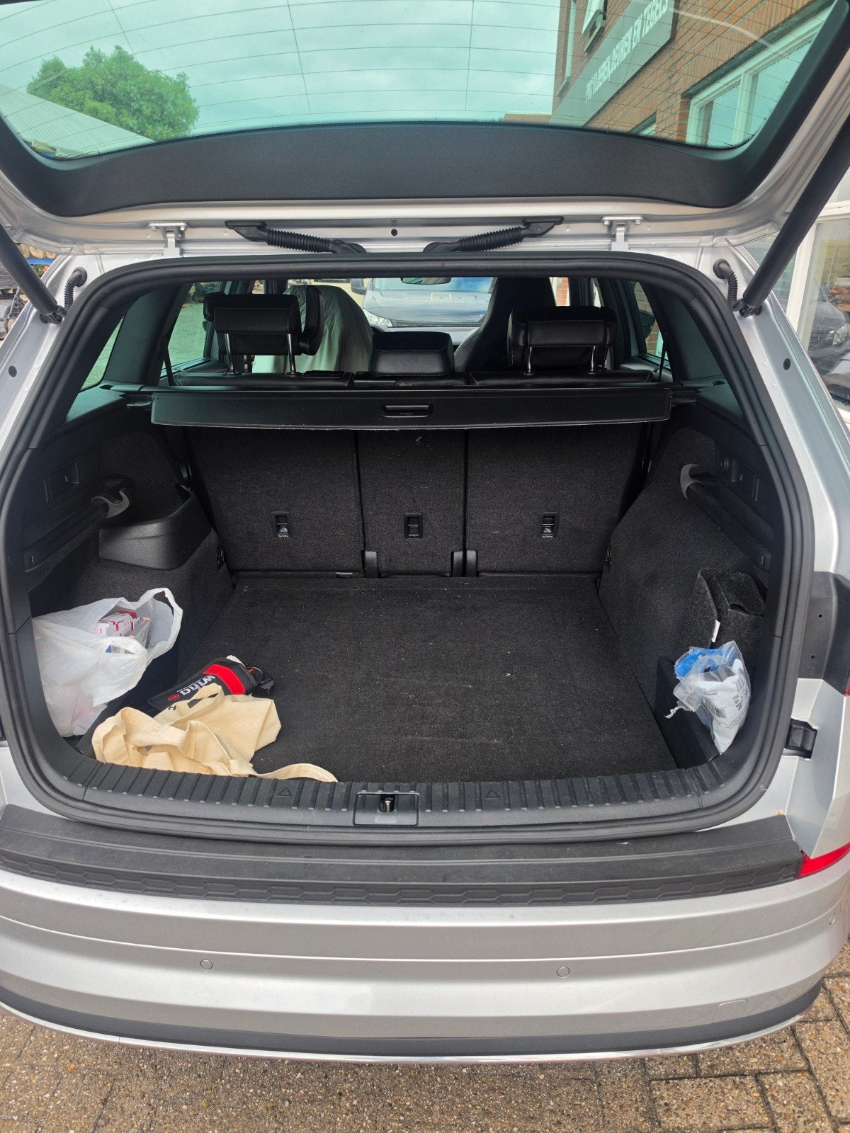 Skoda Kodiaq 1.5 TSI Greentech ACT 150pk Dsg-7 2020 Grijs, Auto's, 4 cilinders, 1481 kg, 84 €/maand, 750 kg