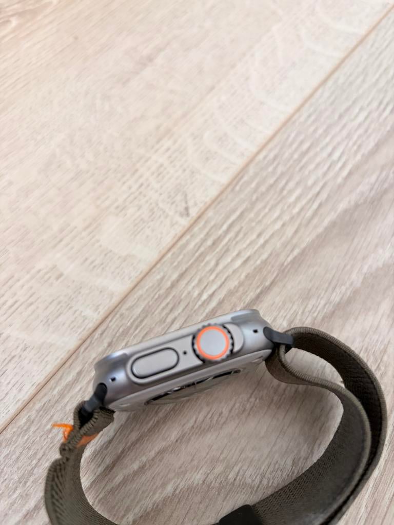 Apple Watch Ultra 2 — 49mm Titanium | GPS + Cellular | ZGAN, IOS, Ophalen of Verzenden, Zo goed als nieuw, GPS