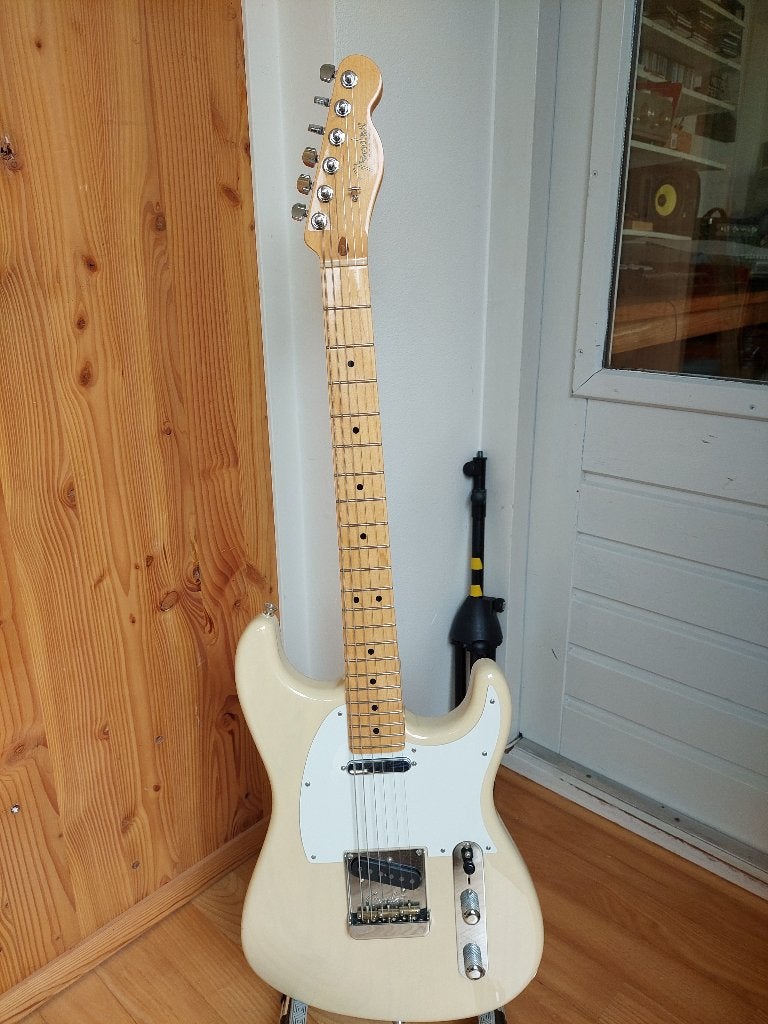 t.k. Fender reversed whitegard 2018, Ophalen, Zo goed als nieuw, Solid body, Fender