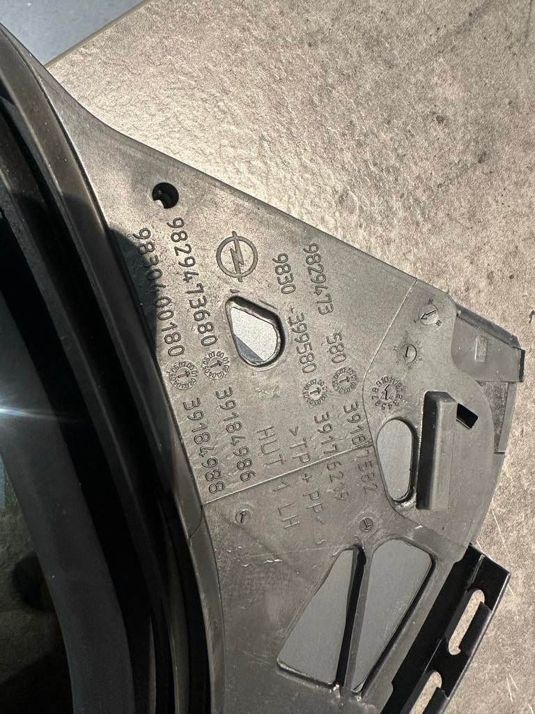 Opel Corsa F Raamlijst / Sierlijst Rechts Achter, Deur, Opel, Nieuw, Ophalen of Verzenden