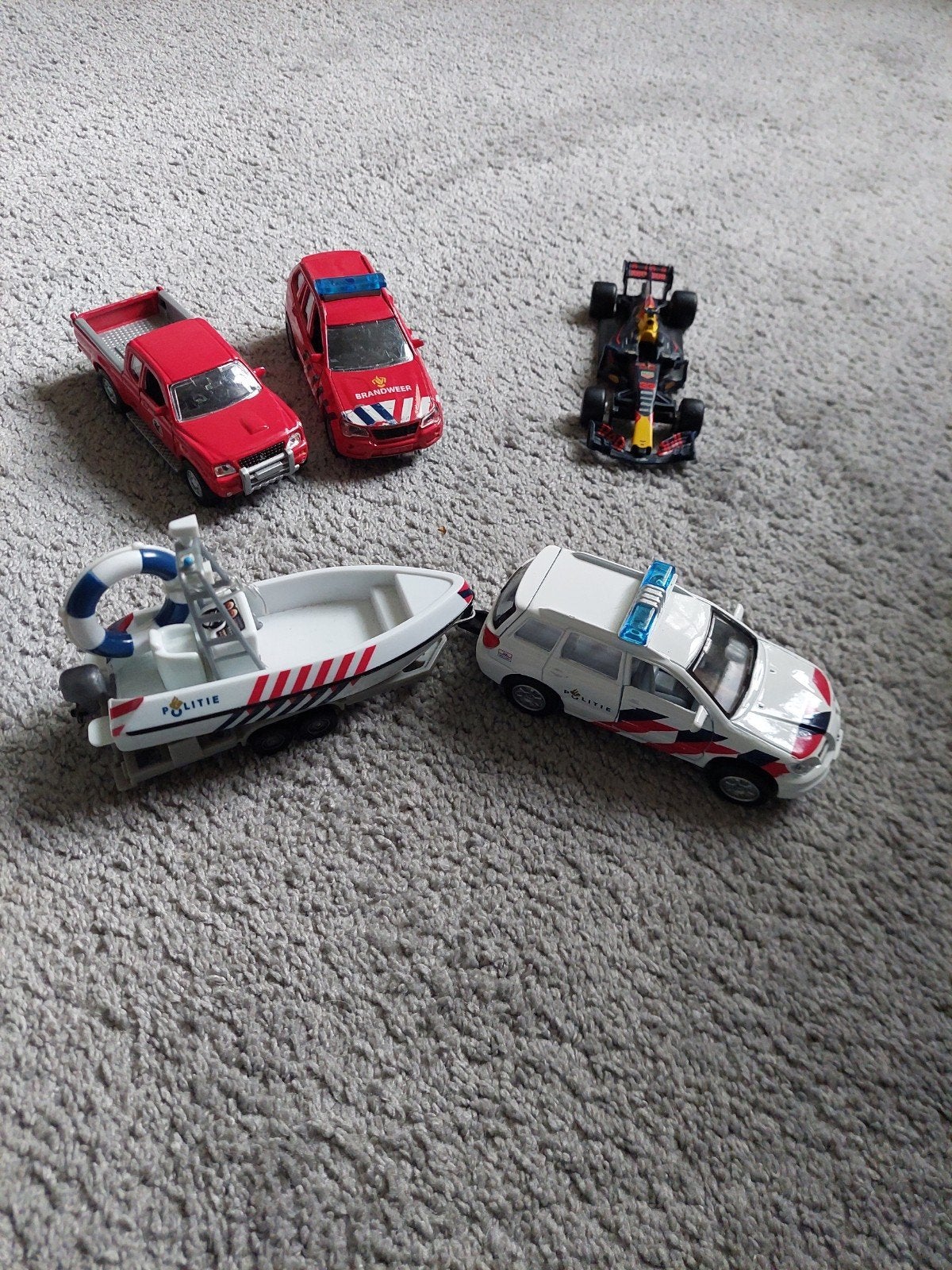 4 Nieuwe Pullback Speelgoedauto's, Ophalen of Verzenden, Nieuw