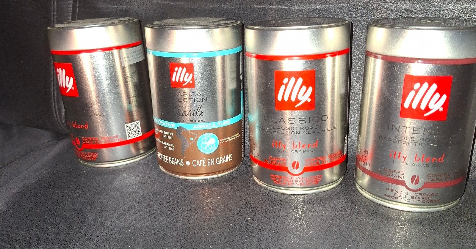 lege illy koffi bussen, Ophalen