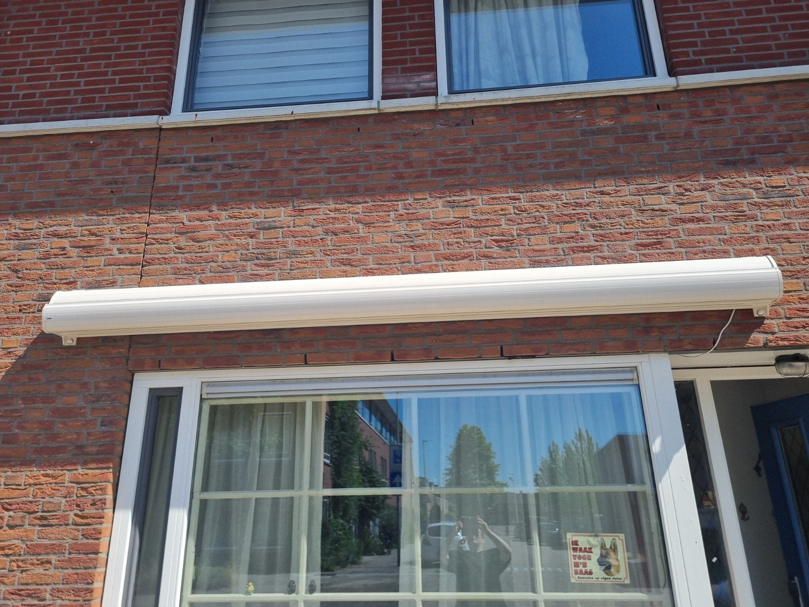 Elektrisch zonnescherm met afstandsbediening - beige /Bruin, Tuin en Terras, Zonneschermen, Ophalen, Gebruikt, Elektrisch, 150 tot 300 cm