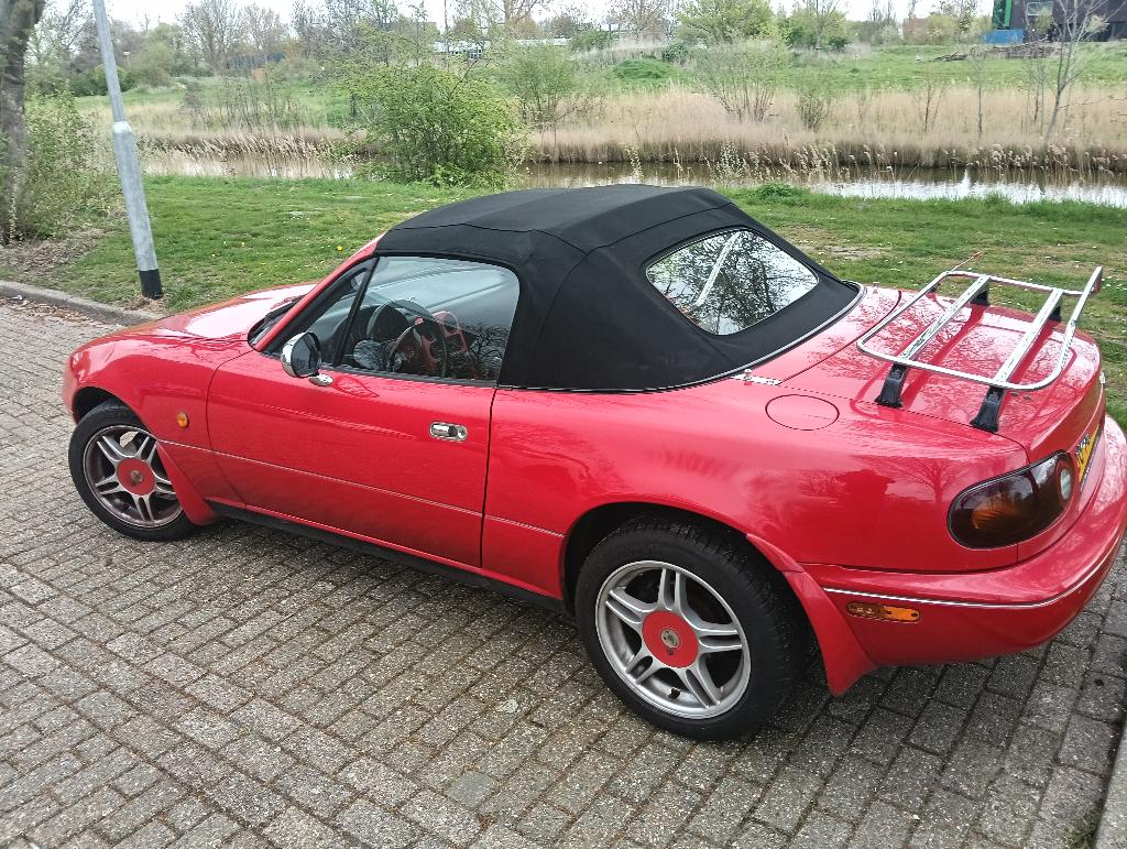 Mazda MX-5 1.6 U9 1990 Rood, Auto's, Mazda, Achterwielaandrijving, 4 cilinders, Cabriolet, Handgeschakeld