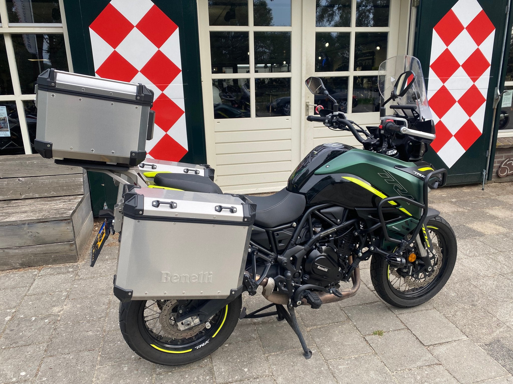 Benelli TRK 702 X ABS (bj 2024), Motoren, Strada Fornace Vecchia 30
61122  Pesaro, IT, Support@benelli.com, Toermotor, 698 cc