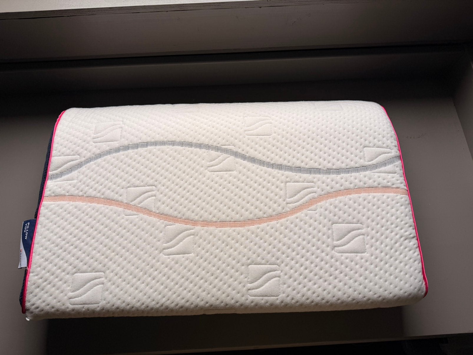 M-Line pillow you fuchsia, Gebruikt, Eenpersoons, Wit, Ophalen of Verzenden