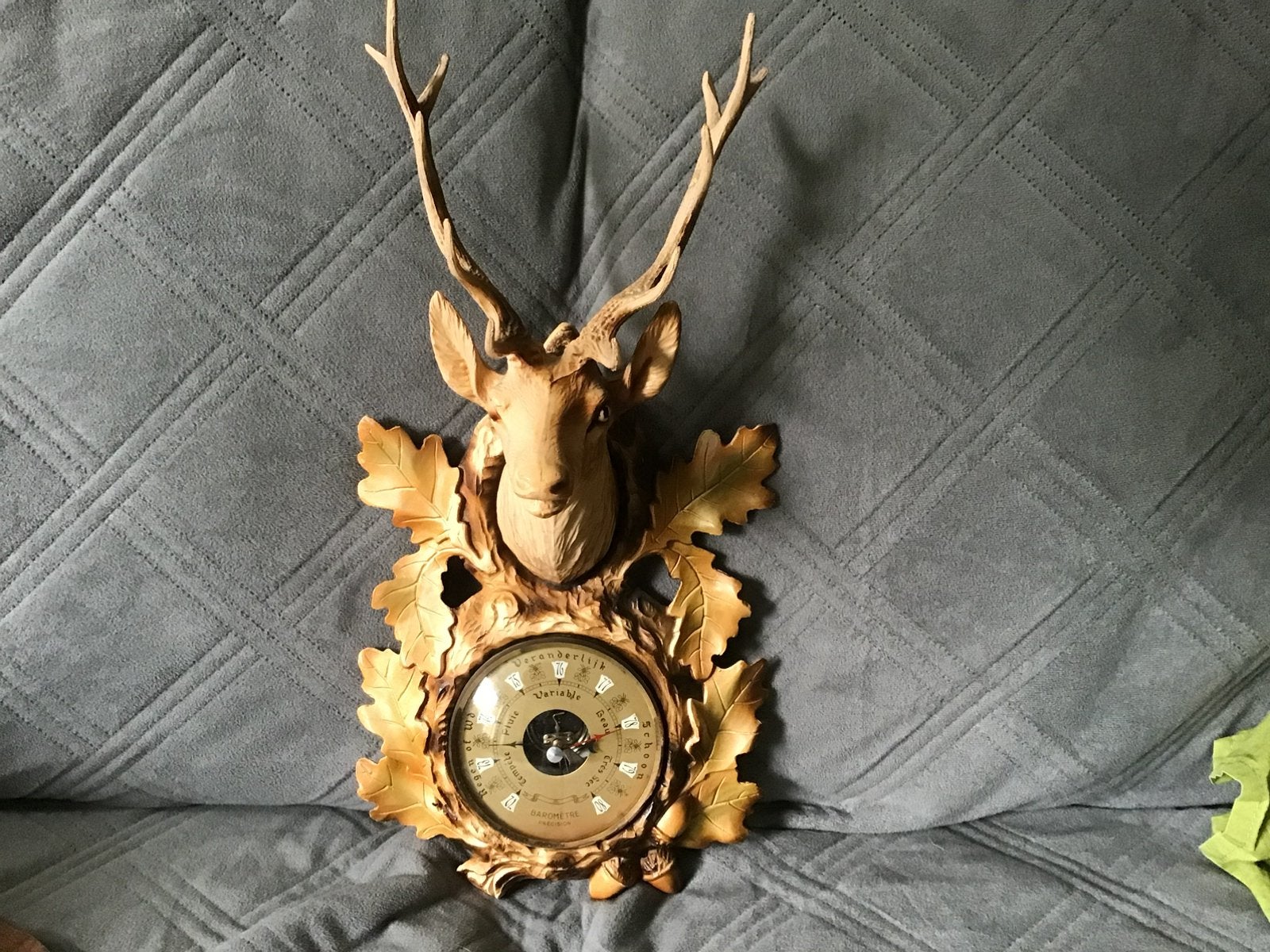 Vintage hertje,erref kunststof deposé hertje met barometer, Ophalen