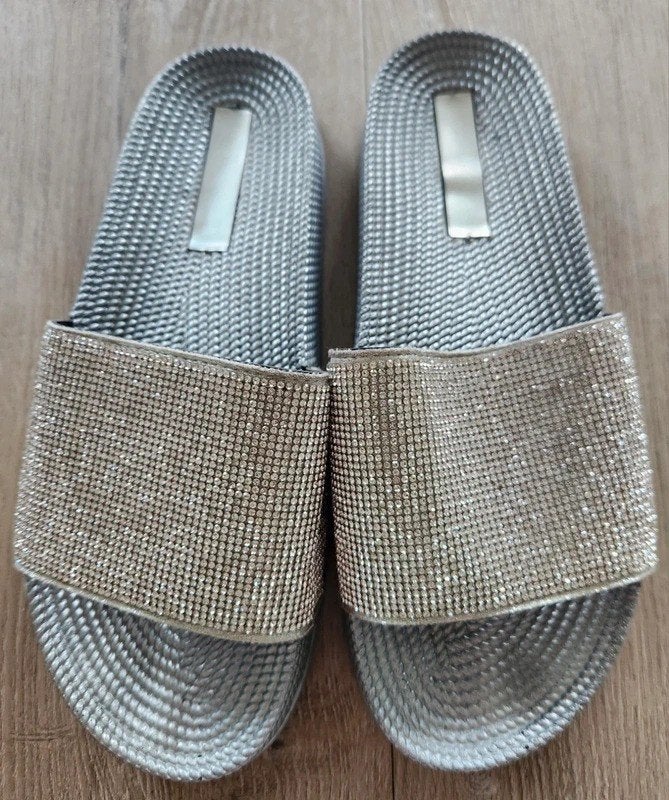 slippers, kleur zilver, maat 39, merk graceland, Slippers, Ophalen of Verzenden, Zo goed als nieuw, Graceland