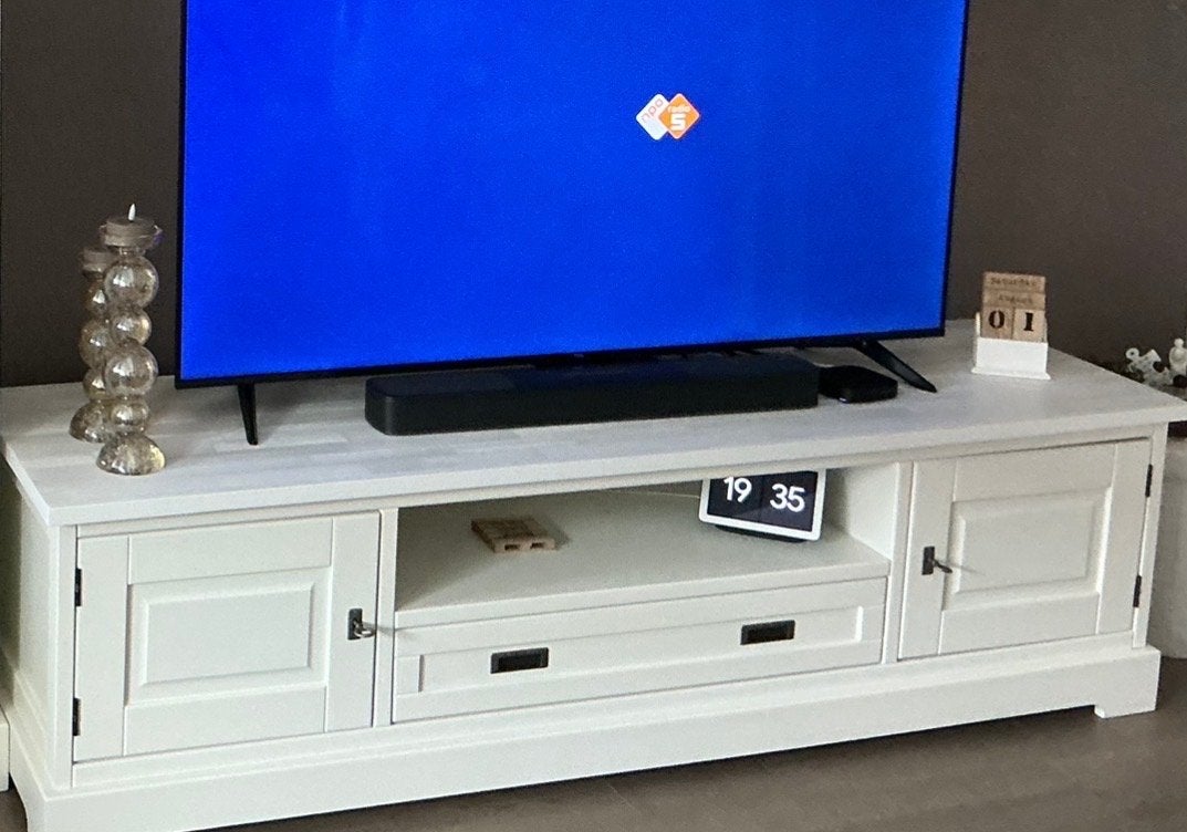 Witte TV-meubel met opbergruimte, Huis en Inrichting, Kasten | Televisiemeubels, Ophalen, 150 tot 200 cm, Zo goed als nieuw, Minder dan 100 cm