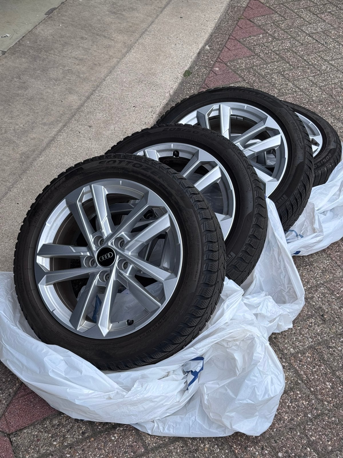 Winterset Audi A3 17 inch 5x112 205/50R17, Gebruikt, Banden en Velgen, 17 inch, Personenwagen