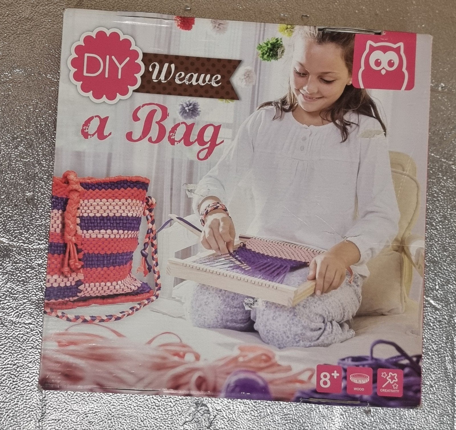 DIY Weefset 'Weave a Bag' - Knutsel je eigen tas!, Hobby en Vrije tijd, Knutselen, Overige thema's, Meerkleurig, Zo goed als nieuw