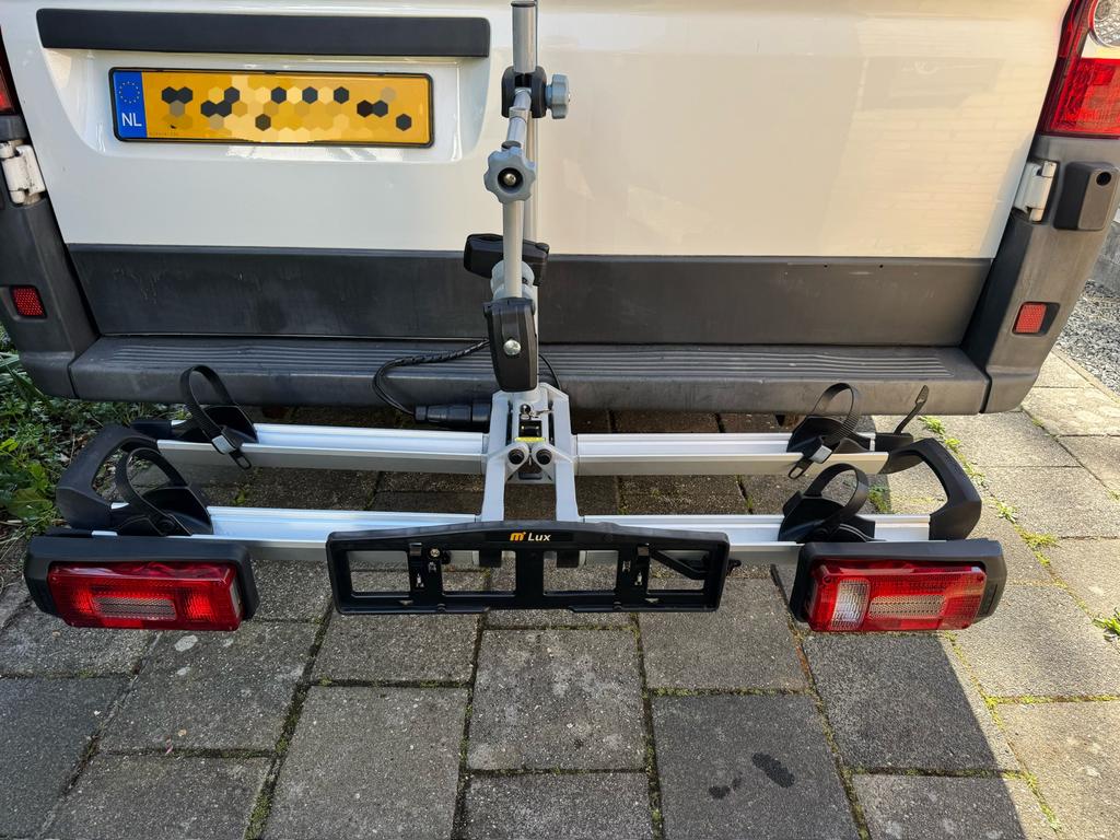 ZGAN Movanext Lux Fietsendrager – Compact & Lichtgewicht, Auto diversen, Fietsendragers, Ophalen, Zo goed als nieuw, 2 fietsen