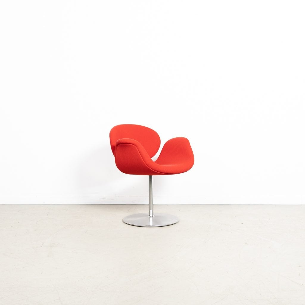 Artifort Little Tulip Stoel Rood Stof - Aluminium, Niet ingevuld, Zo goed als nieuw, Niet ingevuld, Niet ingevuld