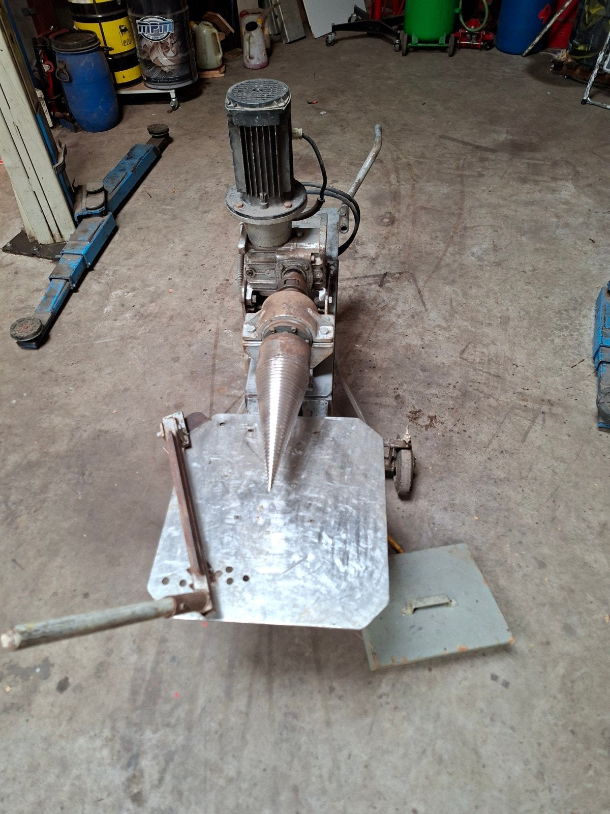 Robuuste houtklover kliefmachine kloofmachine met conische v, Ophalen