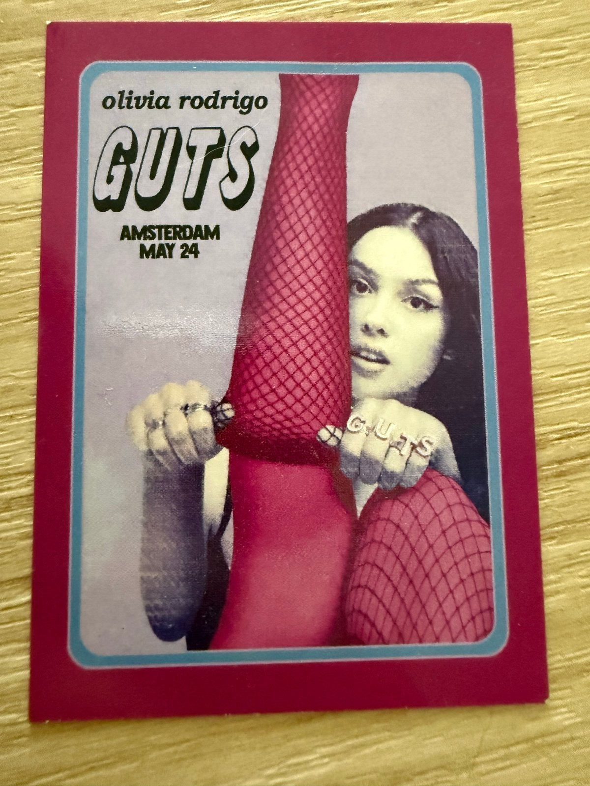 Olivia Rodrigo GUTS Tour Collector Card Amsterdam Mei 24, Ophalen of Verzenden, Zo goed als nieuw
