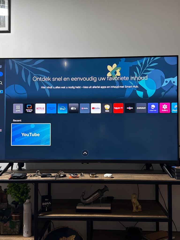 Smart TV - Samsung Zo goed als nieuw, 1 jaar gebruikt, Ophalen of Verzenden, Zo goed als nieuw, Smart TV