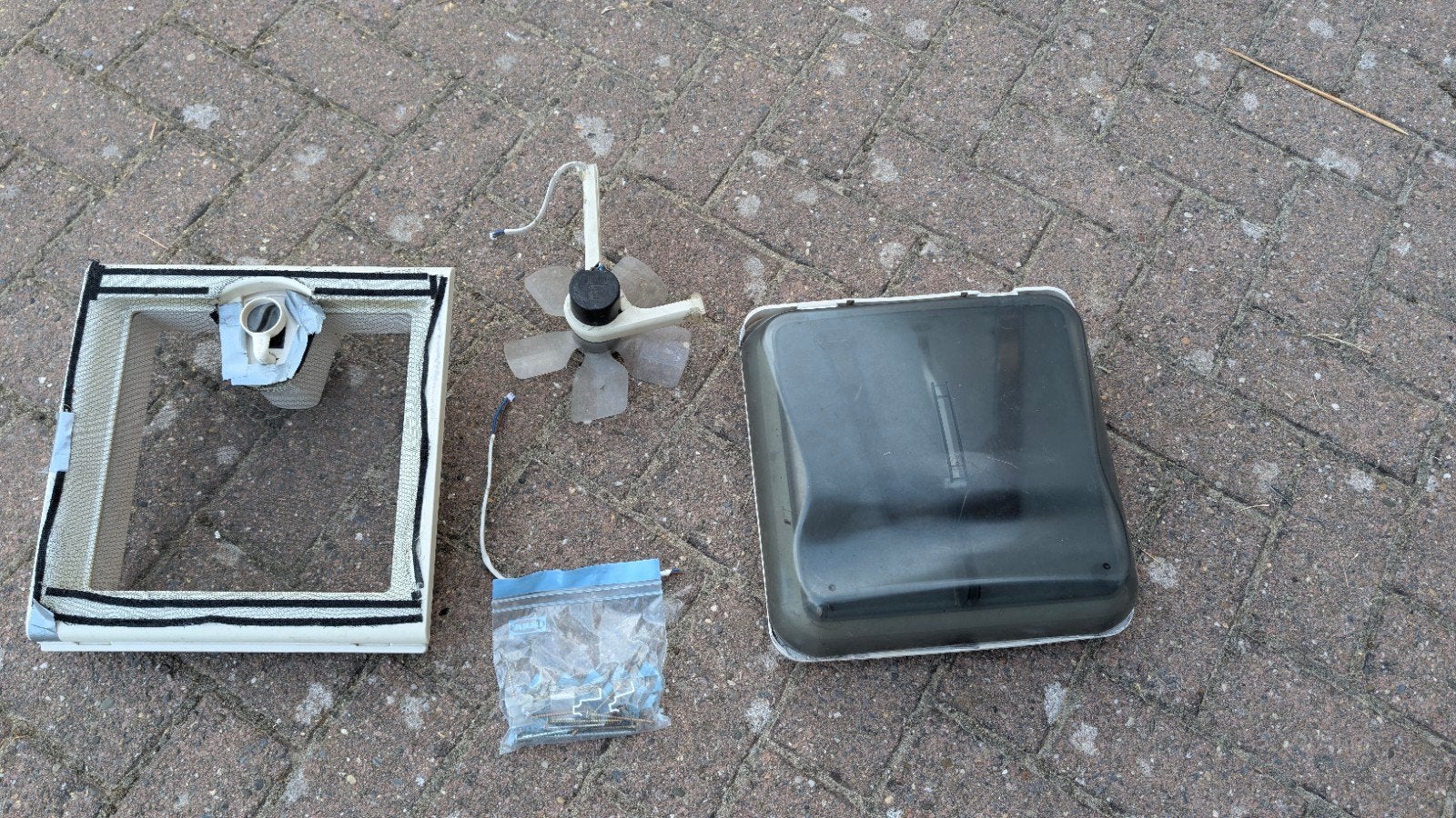 Fiamma camper/caravan dakraam - Gebruikt, werkt prima, Ophalen of Verzenden
