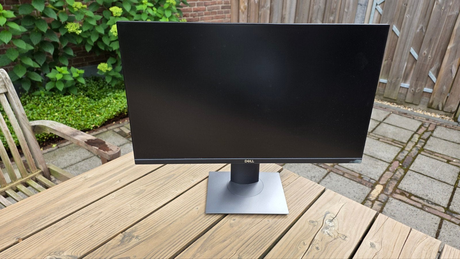 Dell P2419H Monitor met standaard - Full HD IPS, Ophalen