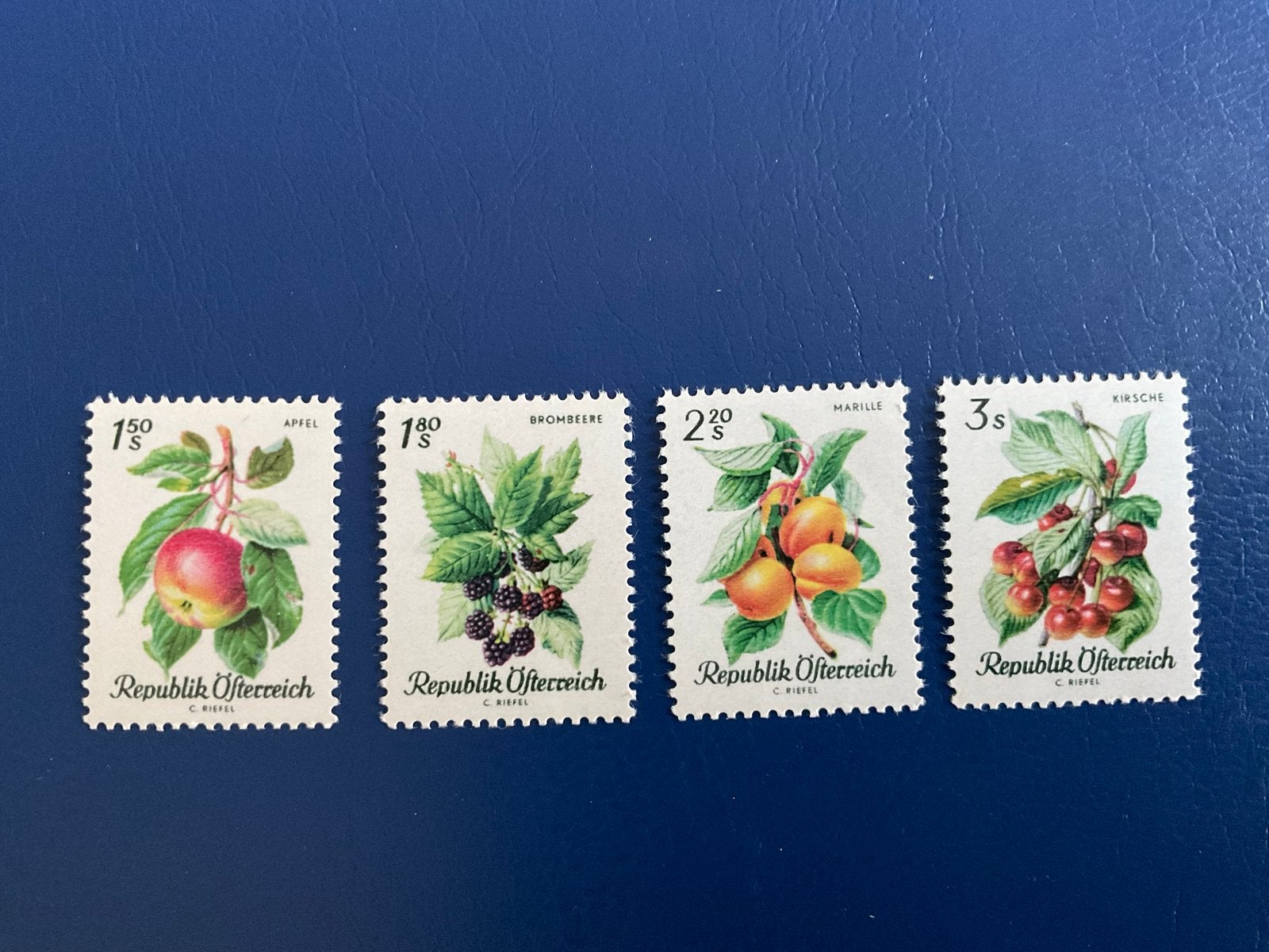 Oostenrijkse postzegels "Heimische Obstsorten" 1966 (4 st.), Verzenden, Postfris