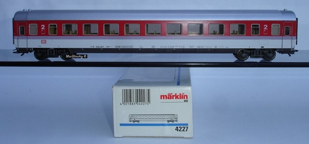 Märklin 4227A DB IC Personenrijtuig / Großraumwagen 2e Klas!, Wisselstroom, Wagon, Ophalen of Verzenden, Zo goed als nieuw