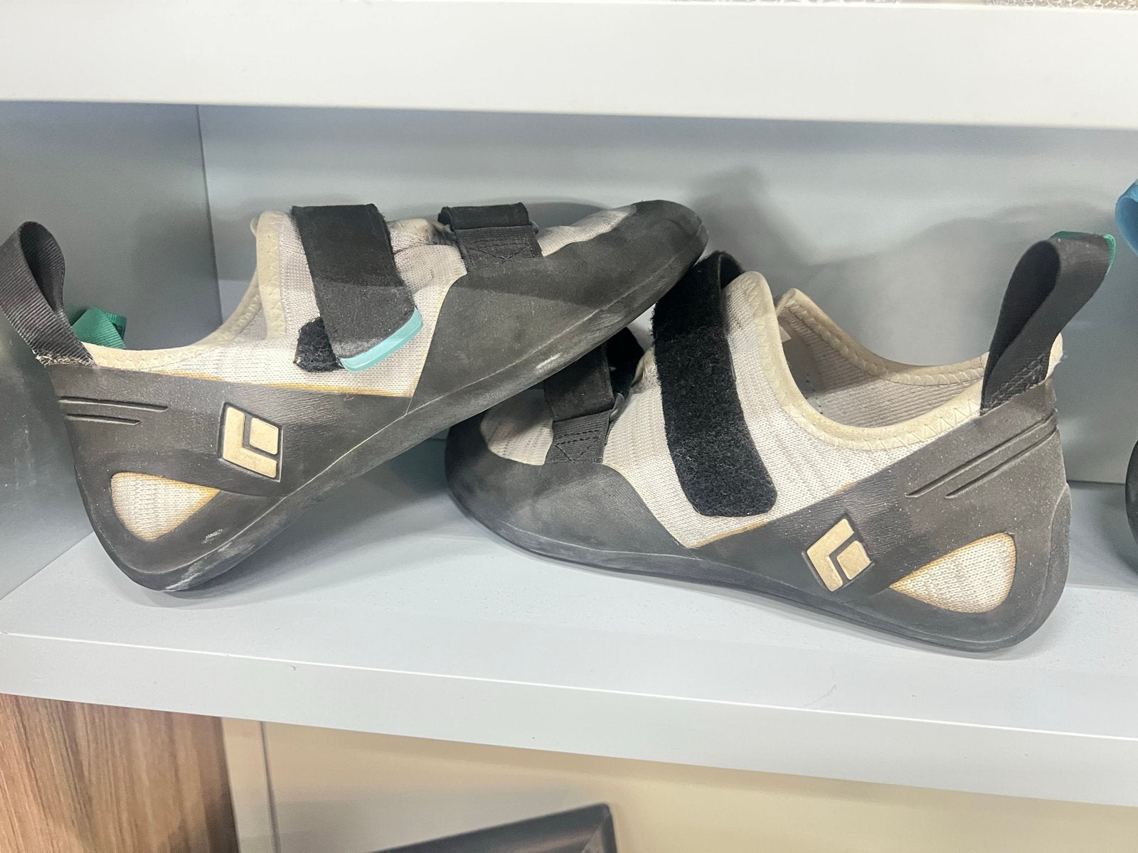 Black Diamond Momentum klimschoenen - Maat 37, Sport en Fitness, Klimsport, Ophalen of Verzenden, Gebruikt, Klimsportschoenen