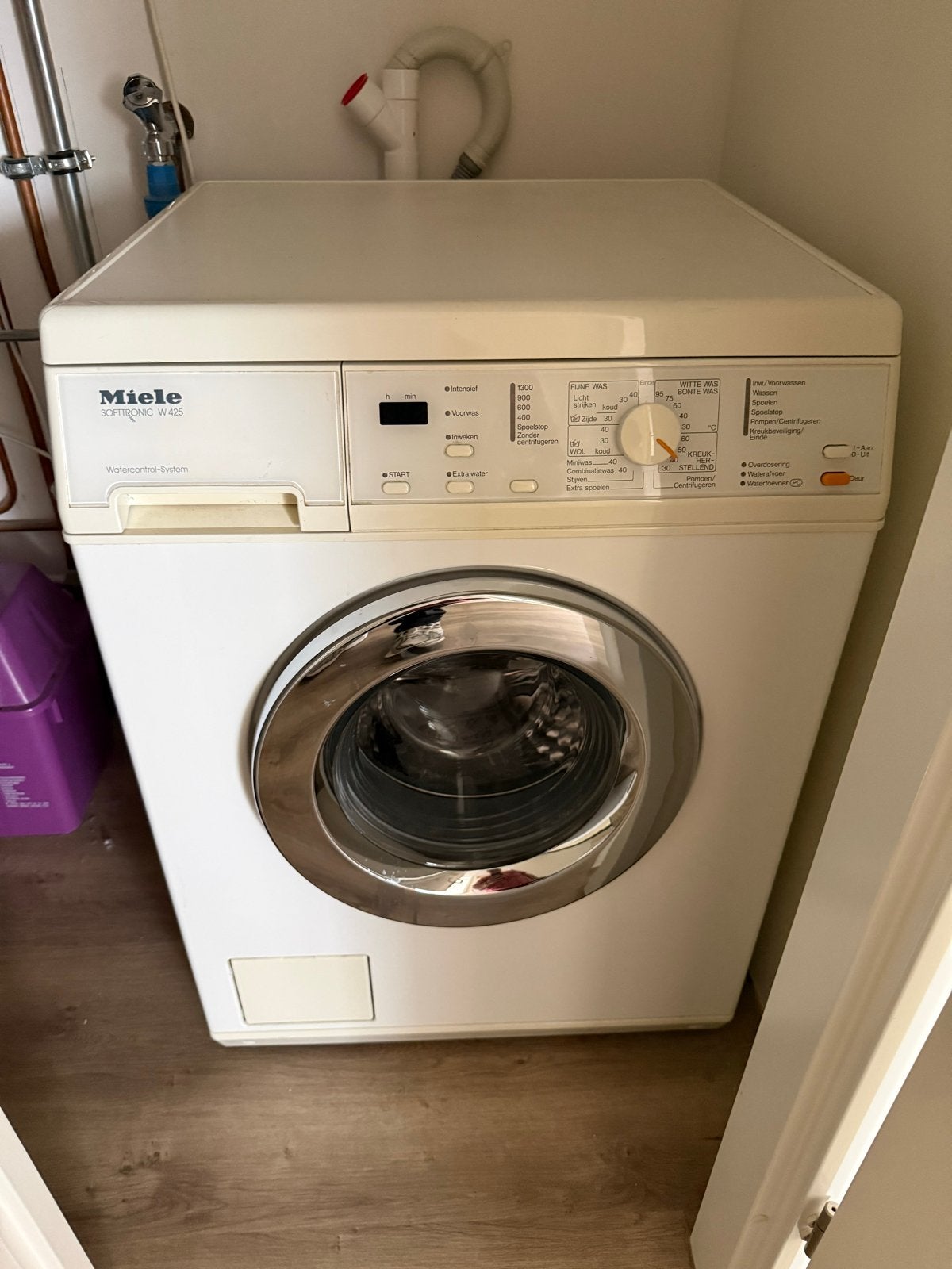 Miele Softtronic W 425 Wasmachine - Goede staat, Witgoed en Apparatuur, Wasmachines, Ophalen, Gebruikt, 85 tot 90 cm, 1200 tot 1600 toeren