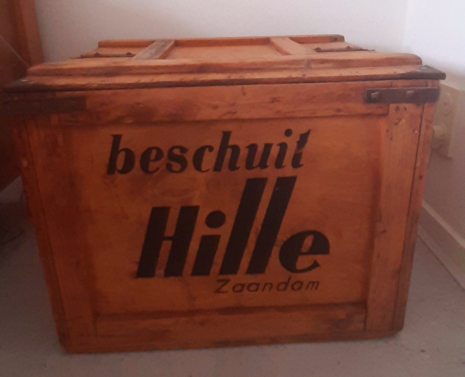 Beschuitkist Hille antiek, Ophalen, Gebruikt, 50 tot 100 cm, Minder dan 50 cm