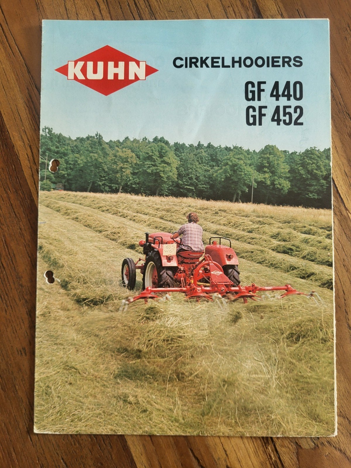 tractor folder Kuhn GF 440 GF 452 cirkelhooiers, Ophalen of Verzenden, Zo goed als nieuw
