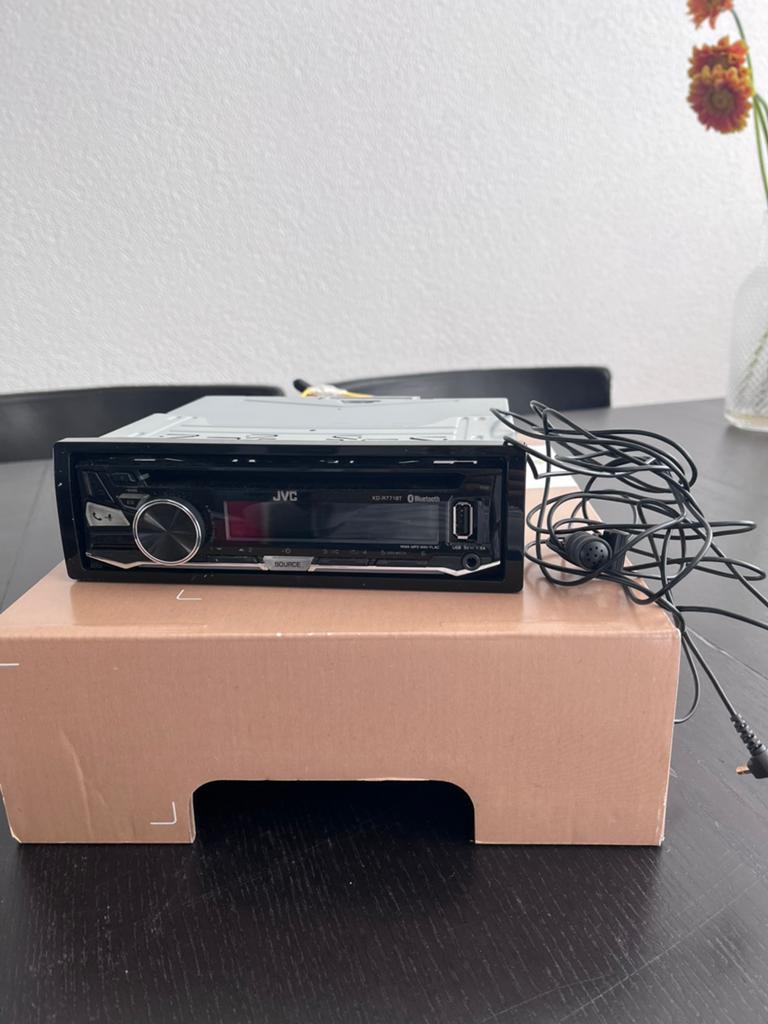 JVC Autoradio met CD, USB en Bluetooth, Ophalen of Verzenden, Gebruikt