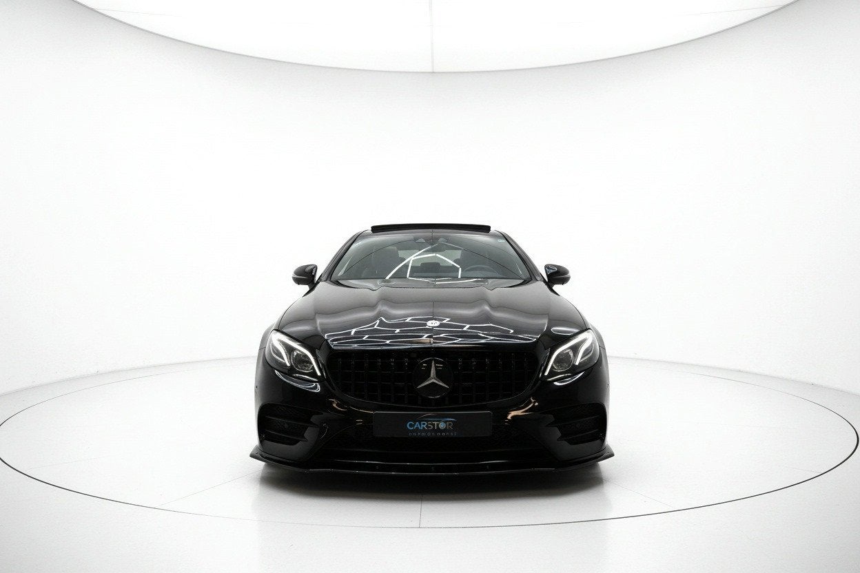 Mercedes-Benz E-klasse Coupé 350 AMG NIGHT PANO SFEER 360, Auto's, Mercedes-Benz, Automaat, Dealer onderhouden, Gebruikt, Zwart