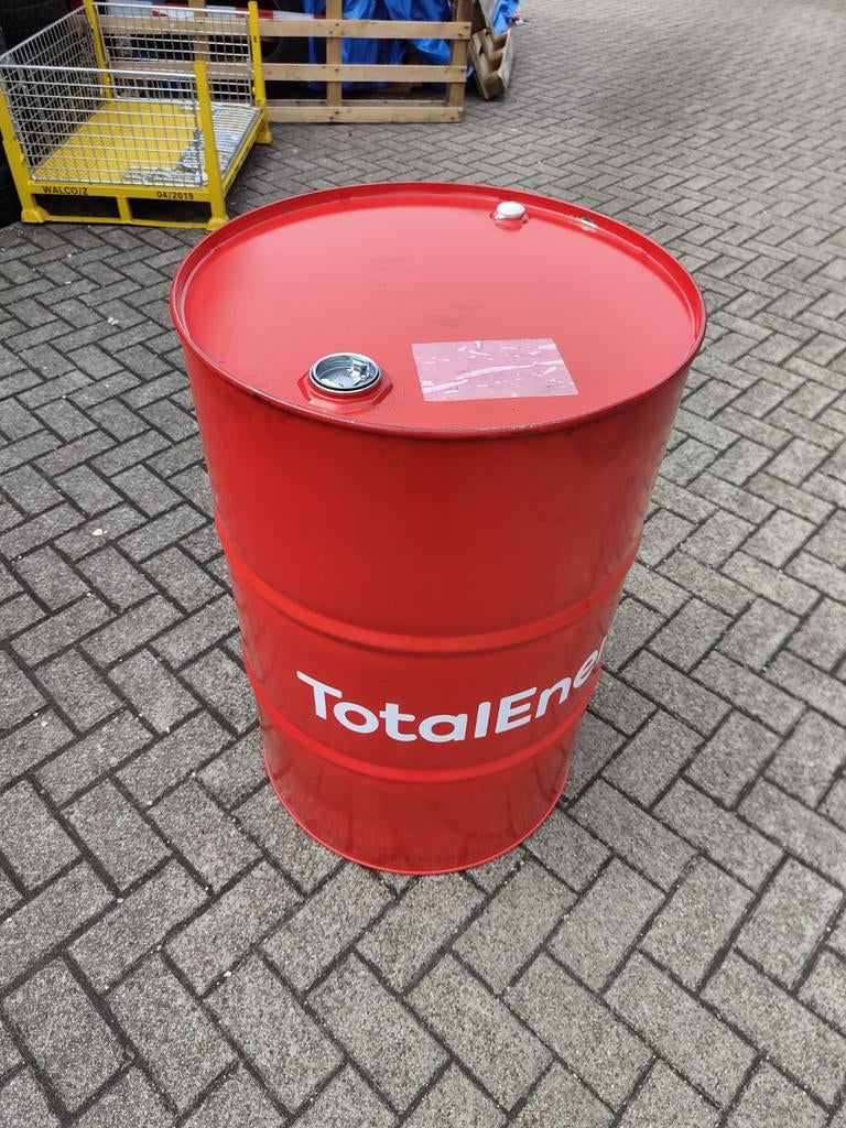 Lege vat 208L, Ophalen