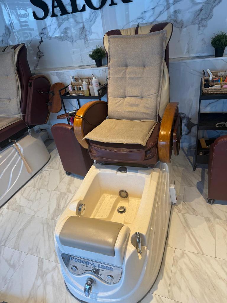 3x Pedicure stoelen SPA met rug massage, Ophalen, Zo goed als nieuw