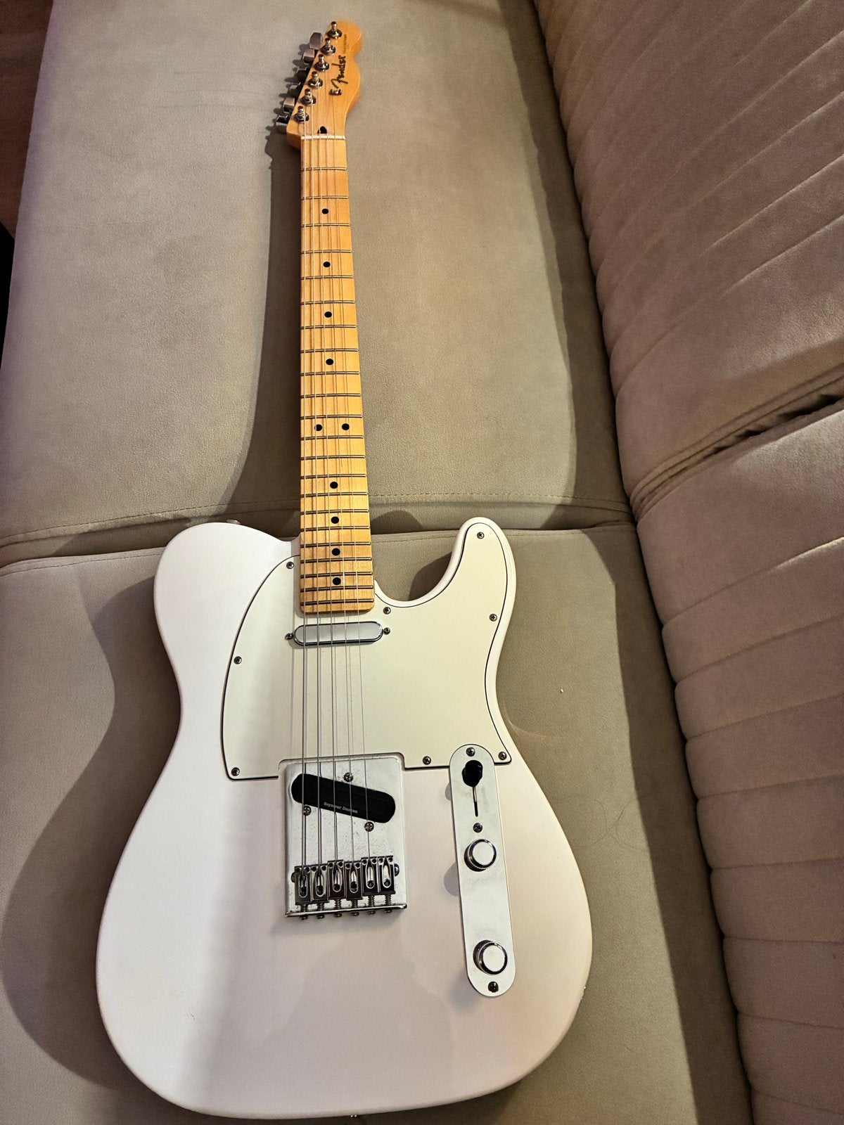 Fender Telecaster - Zo goed als nieuw. Player Polar White, Muziek en Instrumenten, Ophalen of Verzenden, Zo goed als nieuw, Solid body