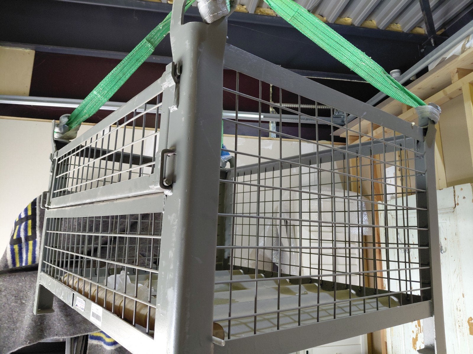 Gitterbox/Gaascontainer met vaste constructie en enkele klep, Ophalen