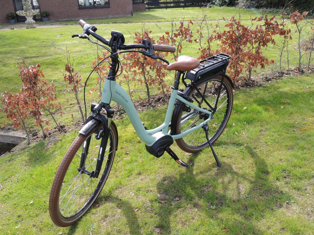 Riese & Muller Swing Framemaat 47 cm 500 WH accu, Fietsen en Brommers, Elektrische fietsen, Riese & Müller, Edisonweg 9
1821 bn  Alkmaar, NL