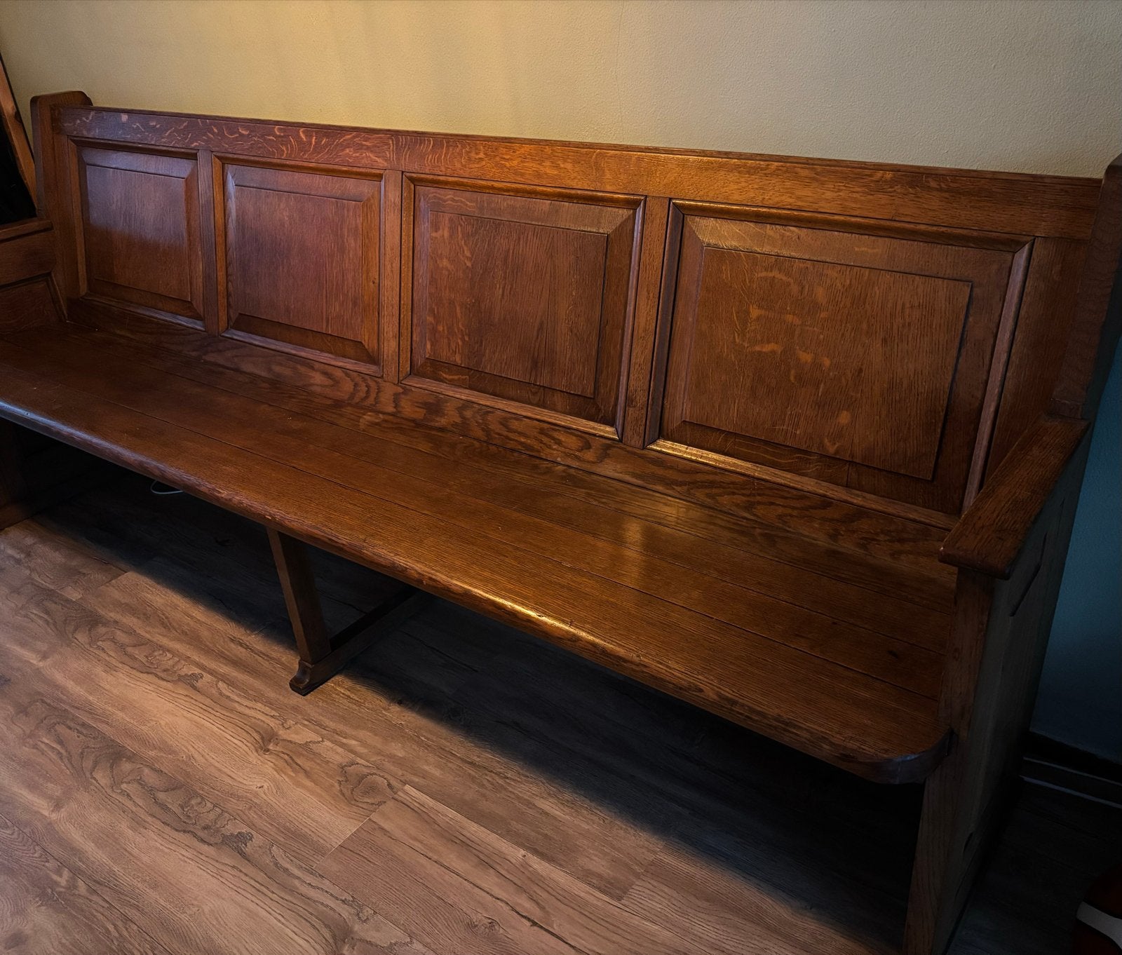 Antieke houten kerkbank - 230cm lang, Antiek en Kunst, Ophalen of Verzenden