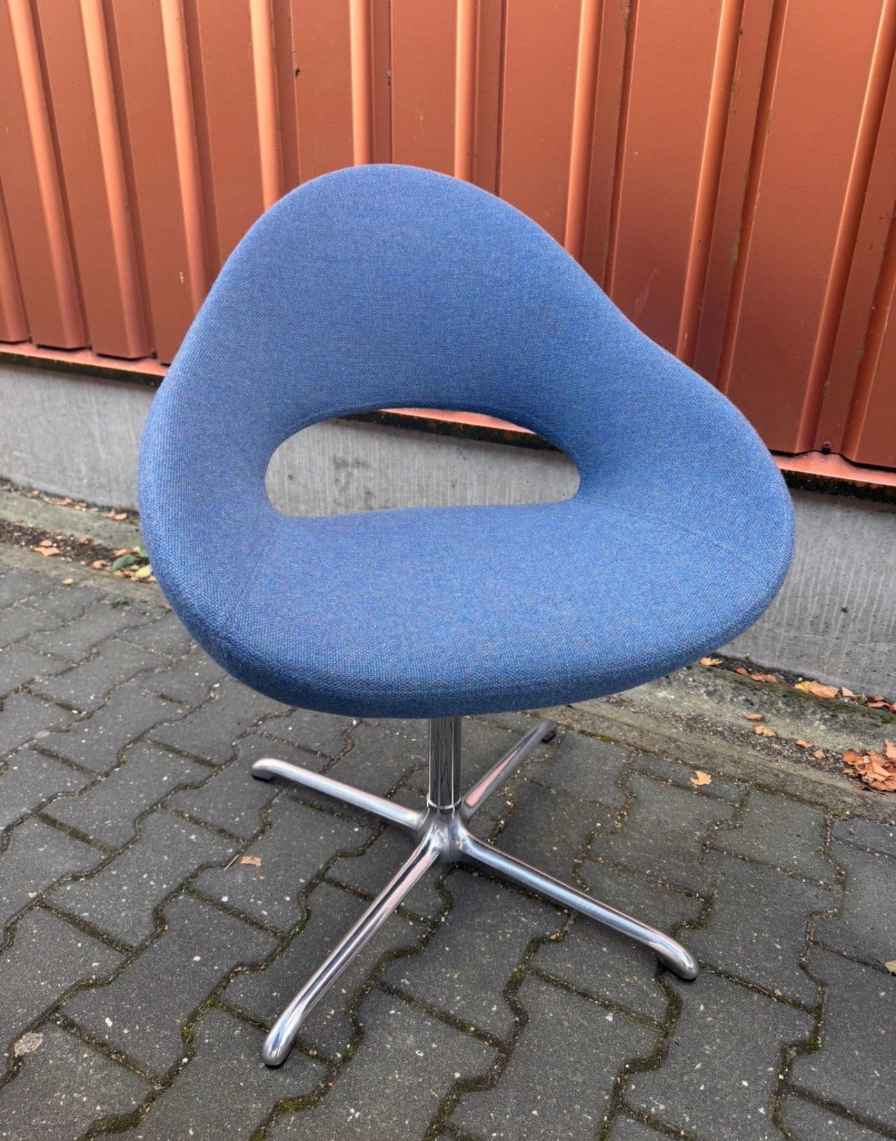 Artifort Shark stoelen (2x) in perfecte staat, Huis en Inrichting, Stoelen, Ophalen, Luxe design, Twee, Blauw