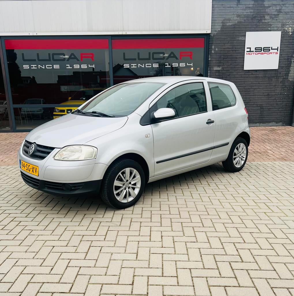 Volkswagen Fox 1.2  2006 N.A.P. Apk Alle Onderhoud Up!, Auto's, Volkswagen, Bedrijf, Fox, Airbags, Metallic lak, Radio, Benzine