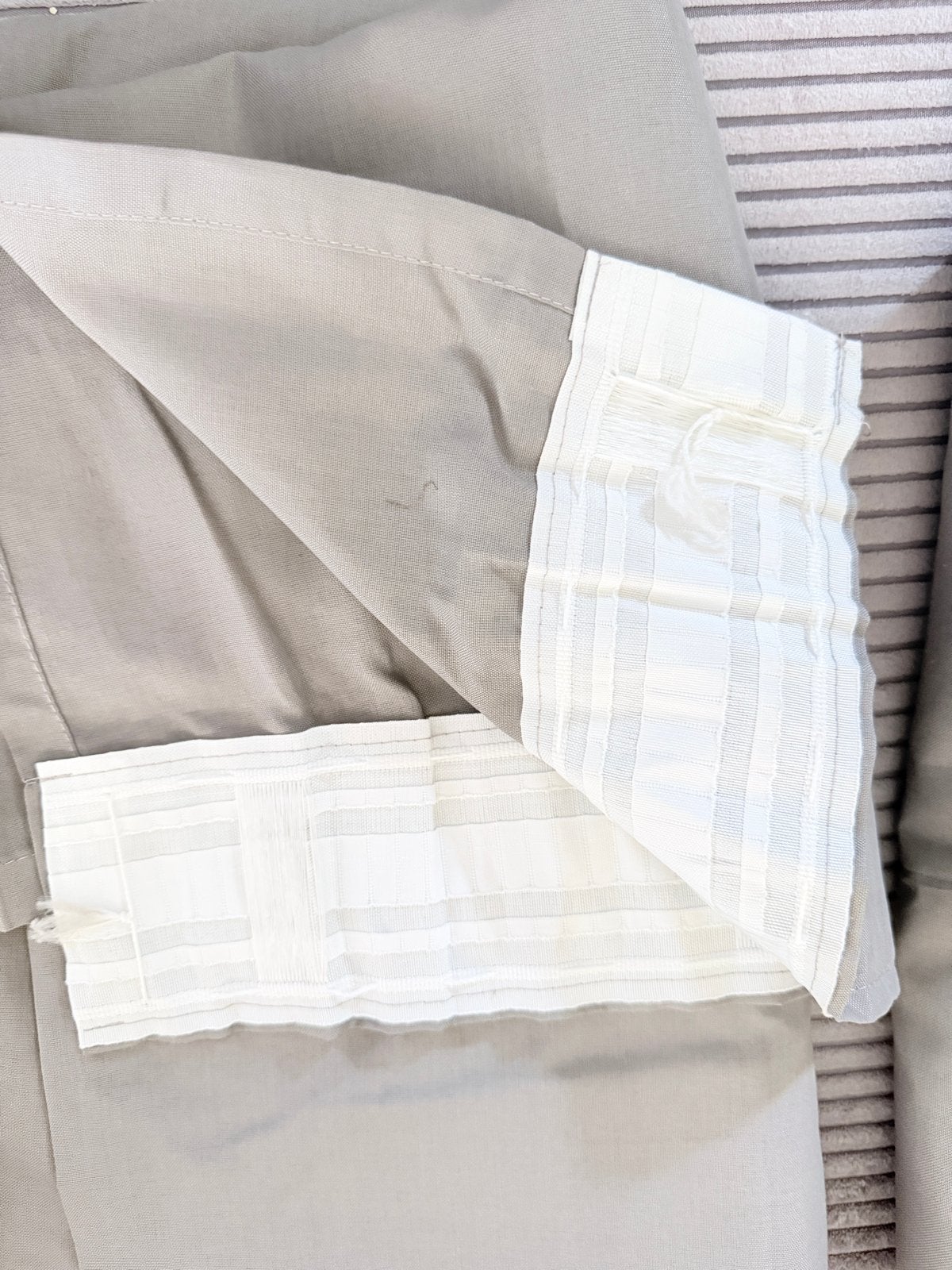 4x IKEA Vivan Gordijnen Grijs - 145x300 cm, Gebruikt, Ophalen of Verzenden, Gordijn, Polyester
