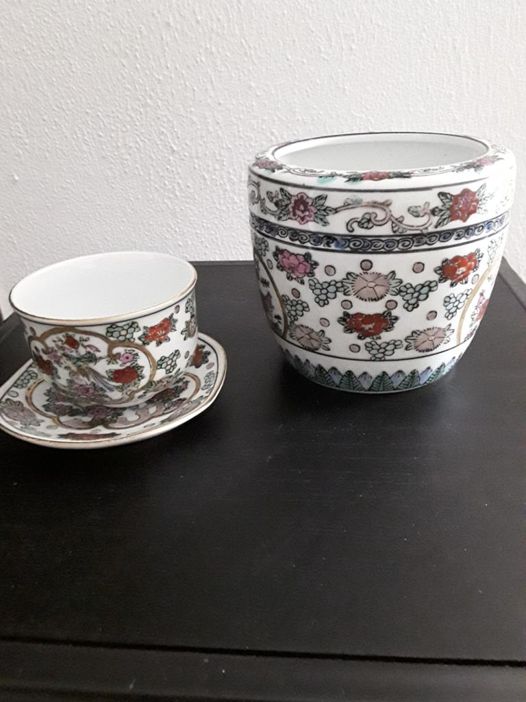 Gold imari overpotje kop en schotel, Antiek en Kunst, Ophalen of Verzenden