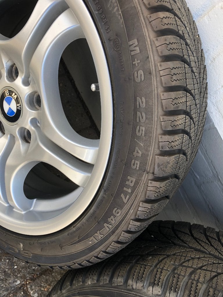 BMW 3 serie,  4 velgen met band, Ophalen, Gebruikt, Banden en Velgen, 17 inch