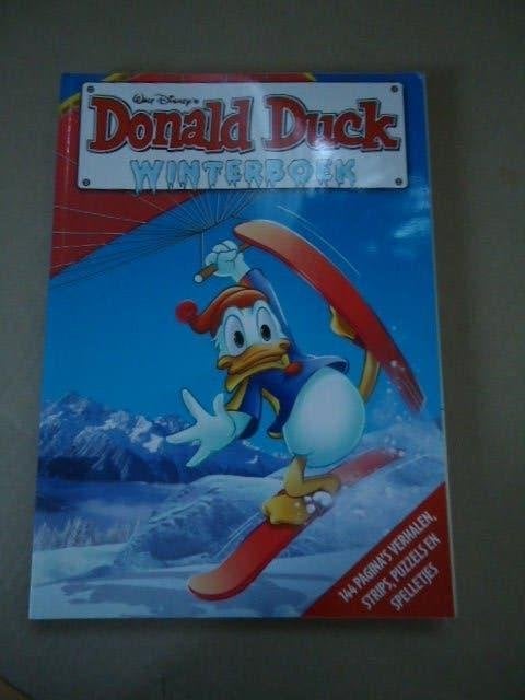 Donald Duck winterboek 2012, Eén stripboek, Ophalen of Verzenden, Zo goed als nieuw